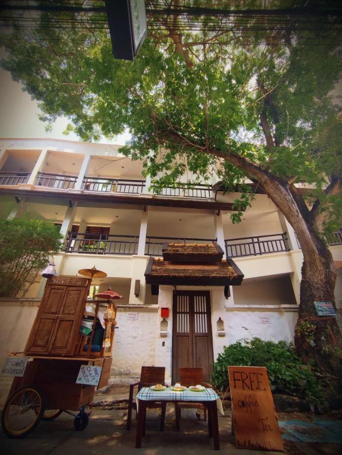 La Maison Verte Hostel Chiang Mai Buitenkant foto